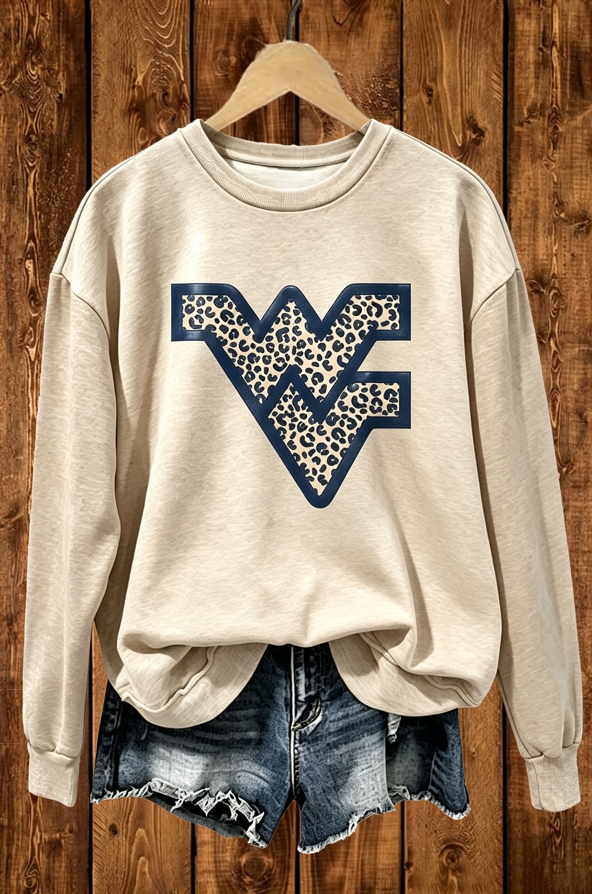 Leopard WV Letter Sweatshirt